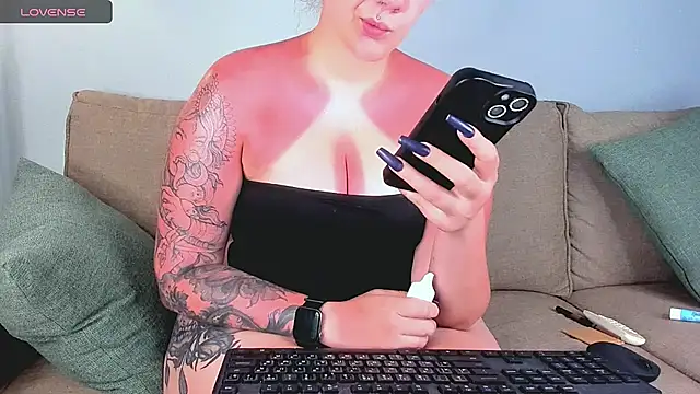 marrena a online show from June 2026 02:22:01 AM