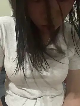 DoliceGirl2k online show from May 2026 10:09:02 AM