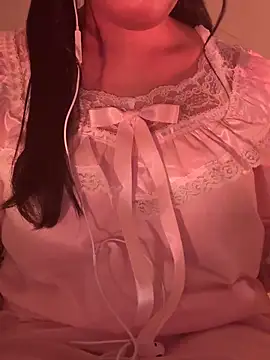 Luvfromesme online show from February 2026 05:00:01 AM