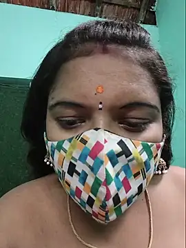 Snapshot of Tamilkannadacouple chatting on June 2026 04:18:01 PM Tamilkannadacouple online show from June 2026 04:18:01 PM