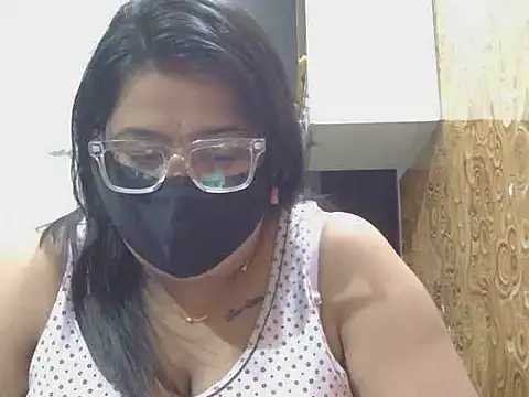 GangbangCouple online show from June 2026 11:33:01 AM