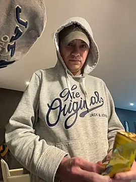 patbass7 online show from February 2026 12:15:01 AM