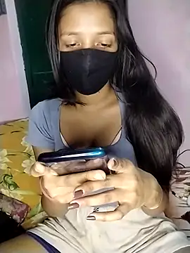 Naina-hott online show from February 2026 07:50:02 PM