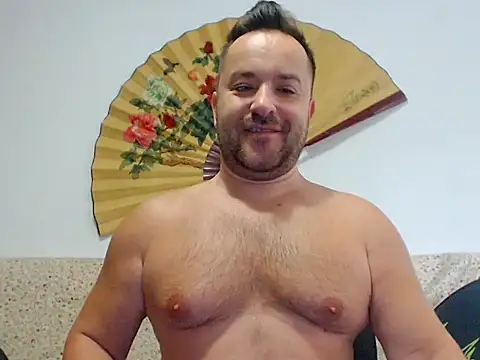 Hairy9inch online show from February 2026 09:11:01 PM