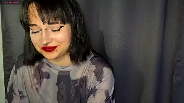 PureSofia online show from April 2026 07:04:01 PM