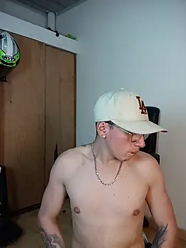 Emmanuel Lust online show from March 2026 07:42:01 PM