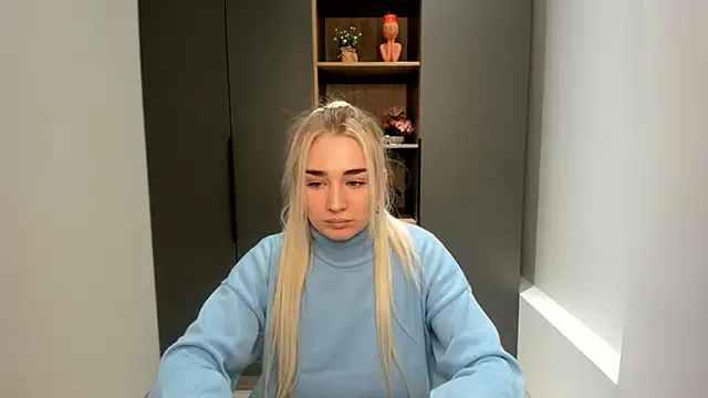 MaliaSowl online show from February 2026 03:43:02 AM