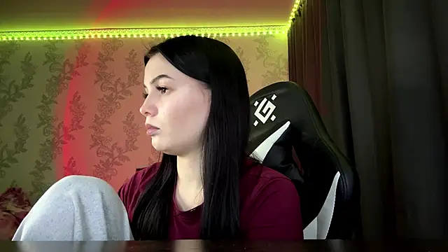 KimiCherry online show from February 2026 06:56:02 PM