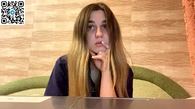 Snapshot of LovelySilk_63 chatting on March 2026 08:46:02 PM LovelySilk 63 online show from March 2026 08:46:02 PM