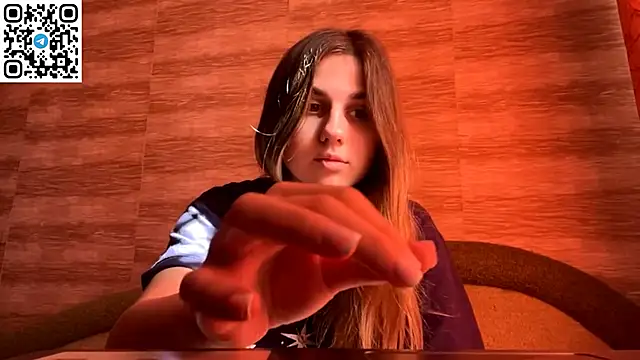 Snapshot of LovelySilk_63 chatting on March 2026 11:13:01 AM LovelySilk 63 online show from March 2026 11:13:01 AM