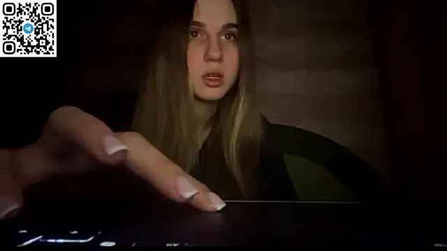 Snapshot of LovelySilk_63 chatting on March 2026 09:10:01 PM LovelySilk 63 online show from March 2026 09:10:01 PM