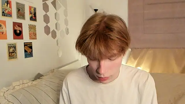 Snapshot of CalmFever chatting on March 2026 08:26:02 PM CalmFever online show from March 2026 08:26:02 PM