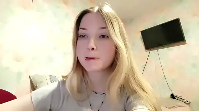 Snapshot of TiaBIanks chatting on March 2026 10:51:01 AM TiaBIanks online show from March 2026 10:51:01 AM