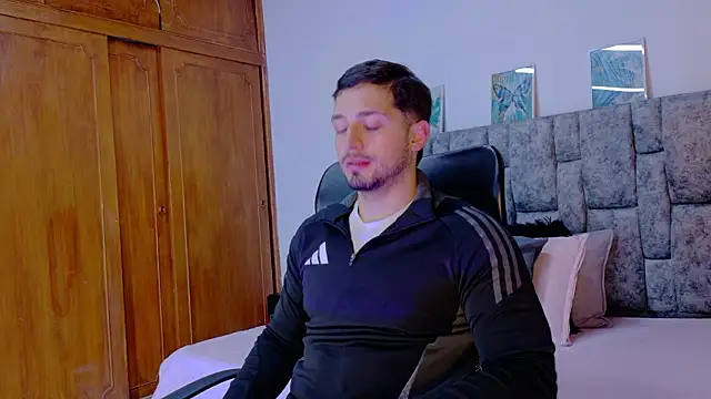 NICK MOSS  online show from February 2026 11:11:02 AM