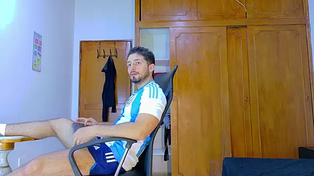 NICK MOSS  online show from March 2026 01:38:01 PM