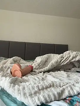 Ellyes World online show from March 2026 11:38:01 AM