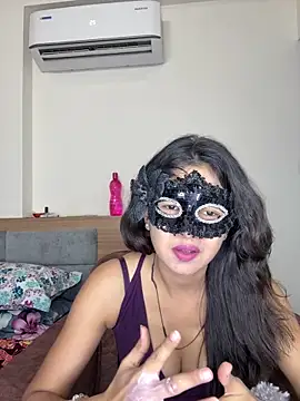 raavigirl online show from April 2026 06:11:02 AM