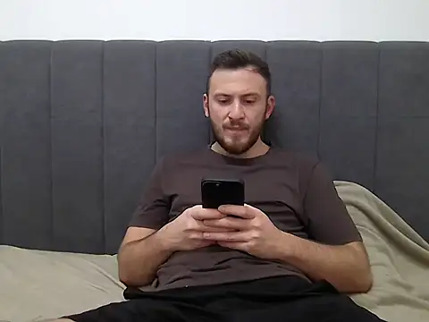 RoyalStudX online show from February 2026 08:45:02 PM