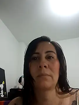 Sophie Tyler online show from April 2026 02:59:01 AM