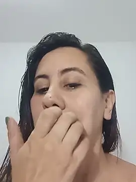 Sophie Tyler online show from June 2026 07:49:01 PM