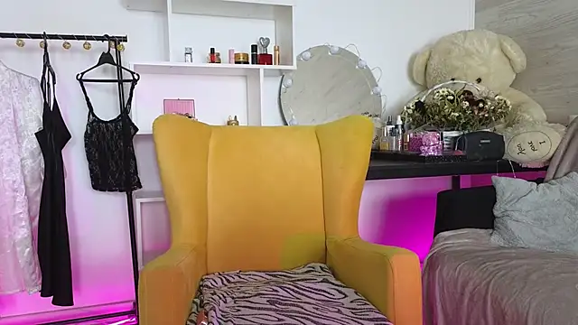 lilKelie online show from February 2026 10:03:02 AM