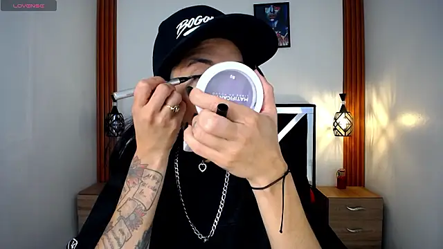 FRANCESCA LOVE  online show from March 2026 08:35:02 PM