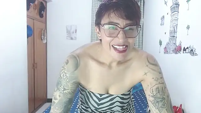 Charlotte gray  online show from May 2026 08:36:02 PM