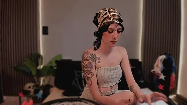 Snapshot of AmeliaNaughty_ chatting on July 2026 05:20:01 PM AmeliaNaughty online show from July 2026 05:20:01 PM