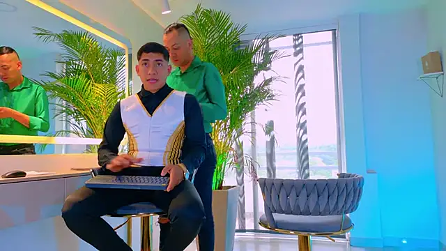 AxelBlaze  online show from February 2026 06:22:02 PM