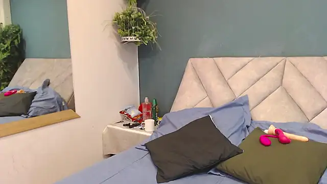 Snapshot of AmelieLux chatting on March 2026 06:26:01 PM AmelieLux online show from March 2026 06:26:01 PM