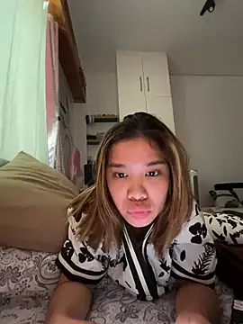 Avery 69 online show from March 2026 05:58:02 AM