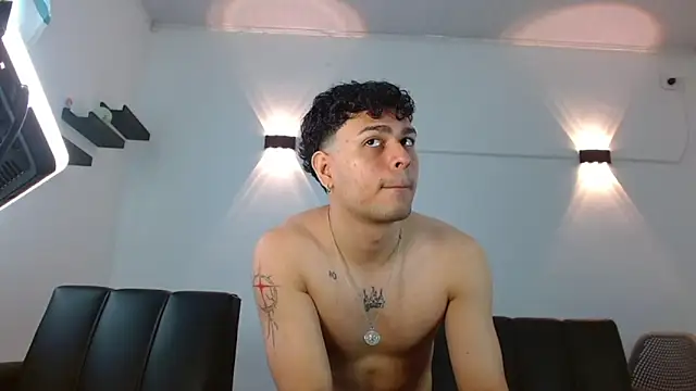 Snapshot of Philip_Jons chatting on March 2026 09:12:01 PM Philip Jons online show from March 2026 09:12:01 PM