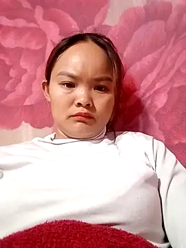 Luminana online show from May 2026 12:48:02 AM