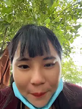 Snapshot of Lewd_couple chatting on May 2026 04:29:02 AM Lewd couple online show from May 2026 04:29:02 AM