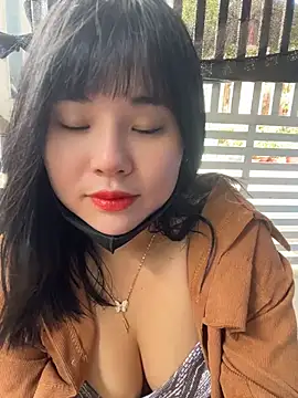 Snapshot of Lewd_couple chatting on May 2026 03:04:02 AM Lewd couple online show from May 2026 03:04:02 AM