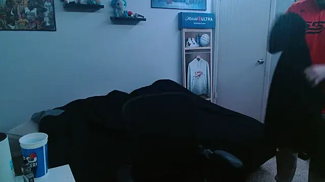 theone07221 online show from February 2026 05:55:02 AM