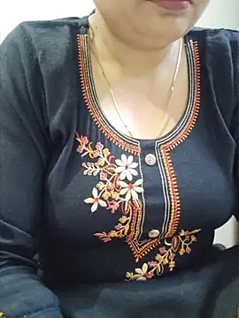 SexybeboX online show from May 2026 05:43:01 PM
