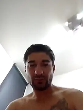 Camilo696903 online show from June 2026 07:50:01 PM
