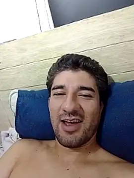 Camilo696903 online show from June 2026 10:26:01 PM