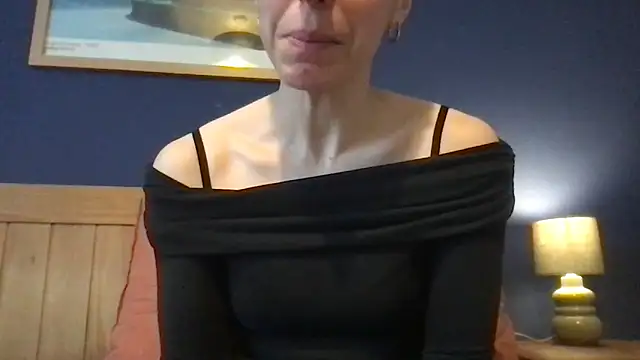 intelligentwoman online show from February 2026 11:46:02 AM