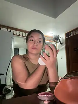 Emily Harpeer online show from June 2026 10:19:01 AM