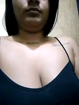 Zoe Renata online show from May 2026 09:59:02 AM