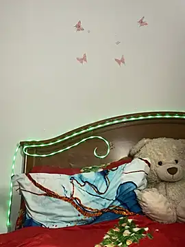 Amber Sinn online show from March 2026 07:32:01 PM