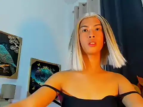 littlemikay online show from February 2026 07:12:02 AM