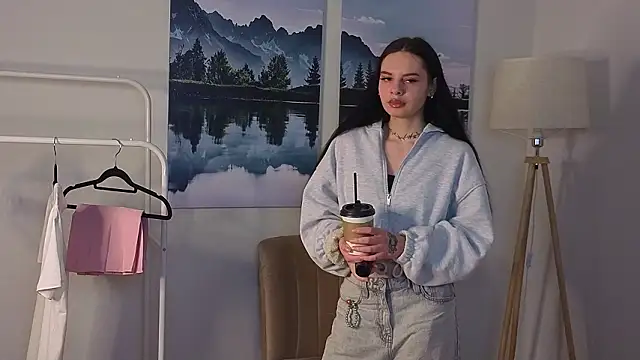 ClaritaBillard online show from February 2026 09:13:01 AM