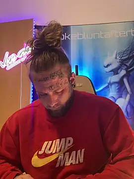 Snapshot of Smokebluntafterblunt chatting on March 2026 04:40:01 AM Smokebluntafterblunt online show from March 2026 04:40:01 AM