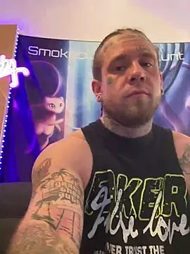 Snapshot of Smokebluntafterblunt chatting on April 2026 12:01:01 PM Smokebluntafterblunt online show from April 2026 12:01:01 PM