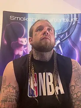 Snapshot of Smokebluntafterblunt chatting on April 2026 03:22:01 AM Smokebluntafterblunt online show from April 2026 03:22:01 AM