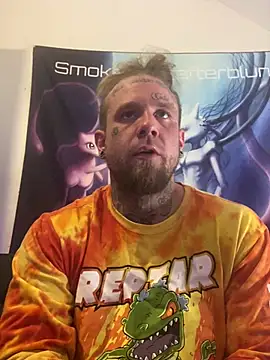 Snapshot of Smokebluntafterblunt chatting on May 2026 01:22:02 AM Smokebluntafterblunt online show from May 2026 01:22:02 AM