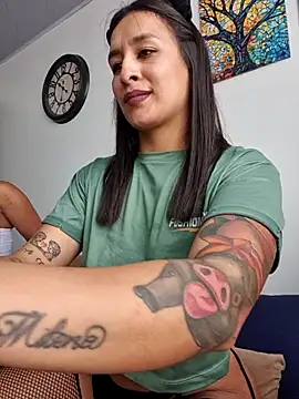 Paola andrade online show from February 2026 03:31:02 PM